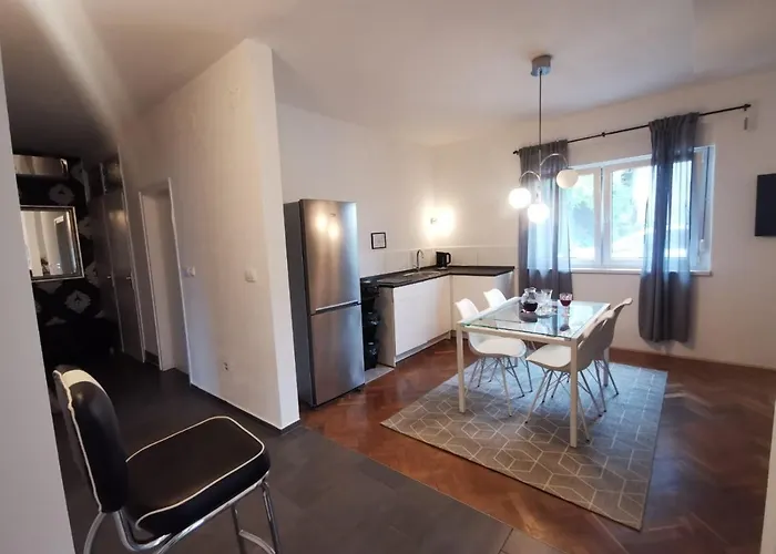 Stella Danica Apartamento *